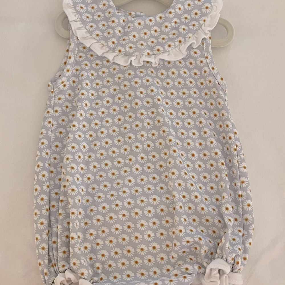 New without tags Lila & Hayes bubble - Size 2T